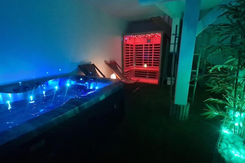 La Casa Cosy Love, Avec Jacuzzi Et Sauna Prives Palau-del-Vidre Buitenkant foto