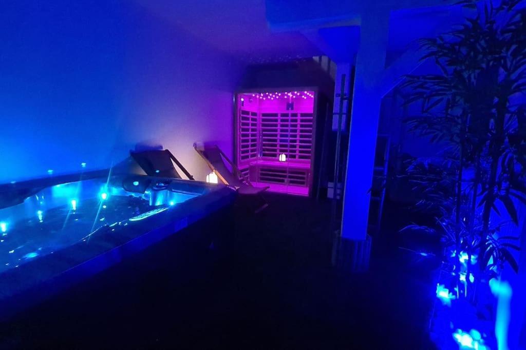 La Casa Cosy Love, Avec Jacuzzi Et Sauna Prives Palau-del-Vidre Buitenkant foto